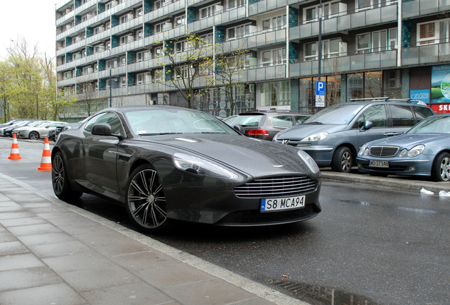 Aston Martin DB9 2013