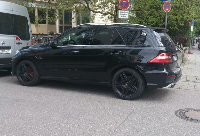 Mercedes-Benz ML 63 AMG W166