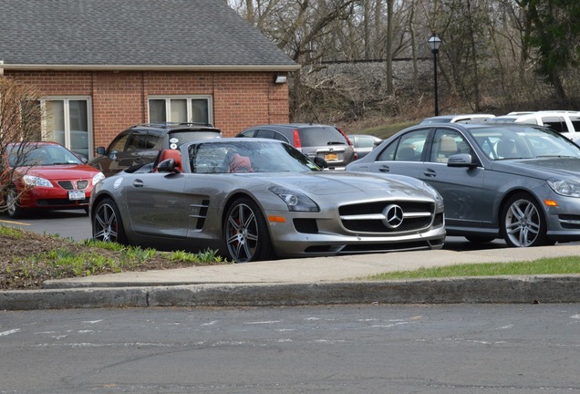 Mercedes-Benz SLS AMG Roadster