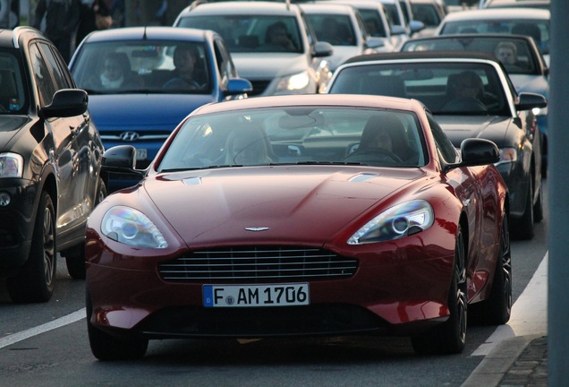 Aston Martin DB9 2013