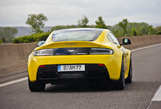 Aston Martin V12 Vantage S