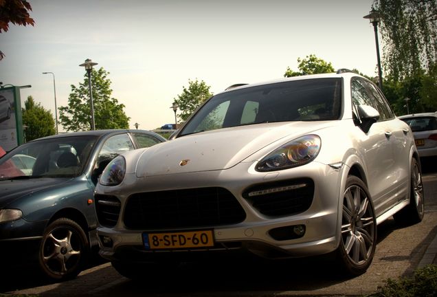 Porsche 958 Cayenne GTS