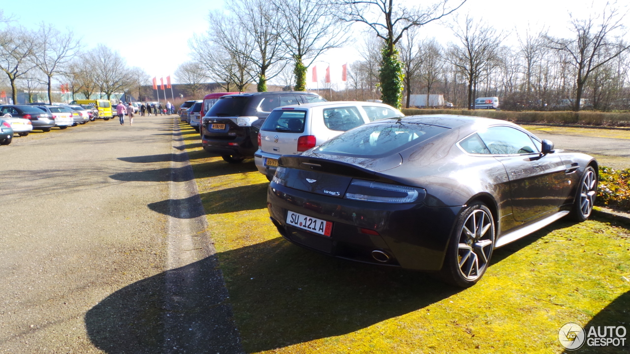 Aston Martin V8 Vantage S