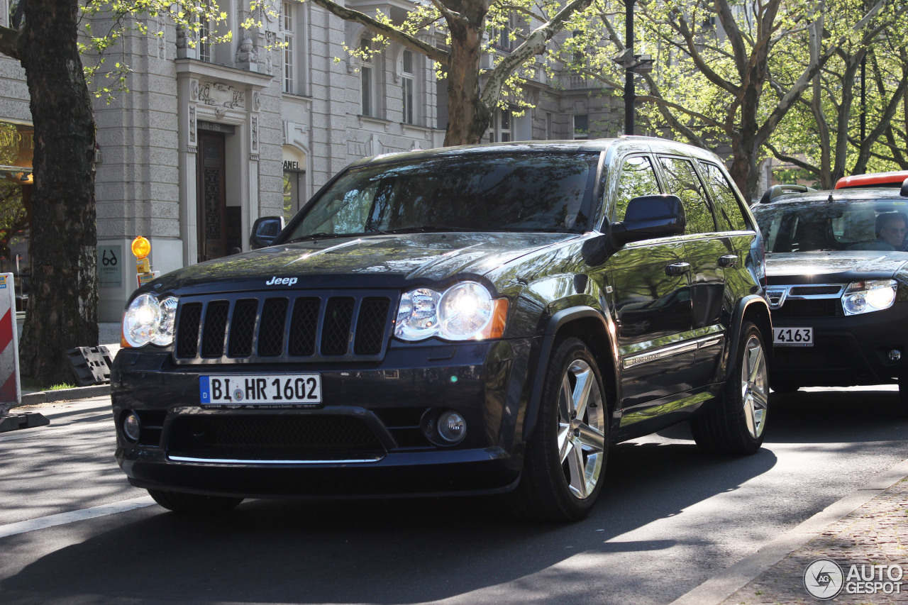 Jeep Grand Cherokee SRT-8 2005