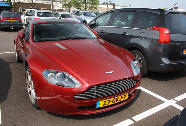 Aston Martin V8 Vantage Roadster