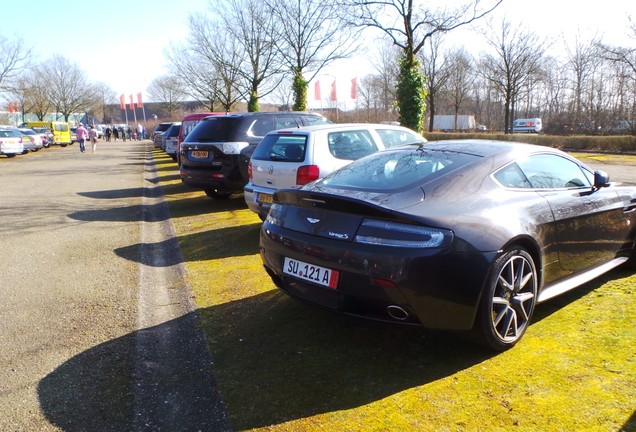 Aston Martin V8 Vantage S