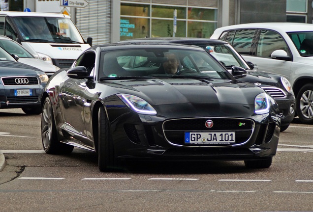 Jaguar F-TYPE R Coupé