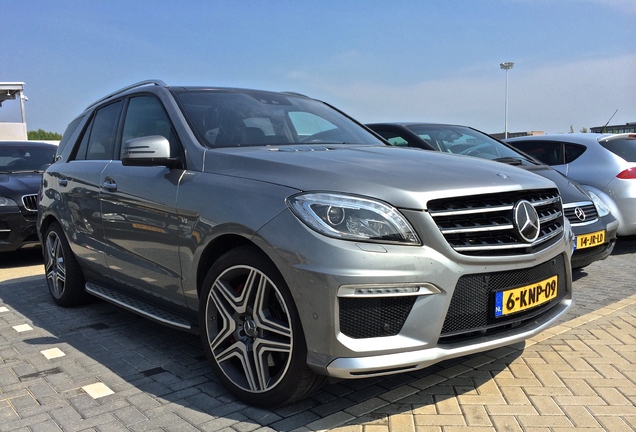 Mercedes-Benz ML 63 AMG W166