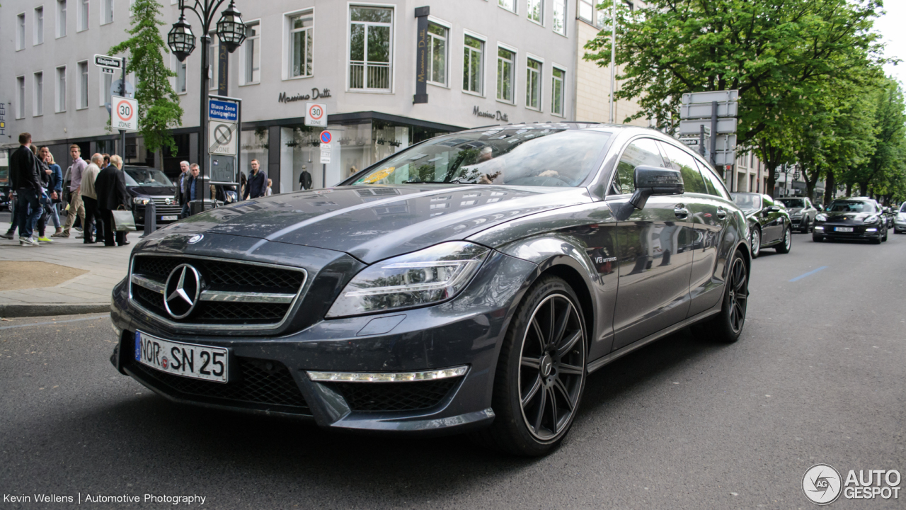 Mercedes-Benz CLS 63 AMG X218 Shooting Brake