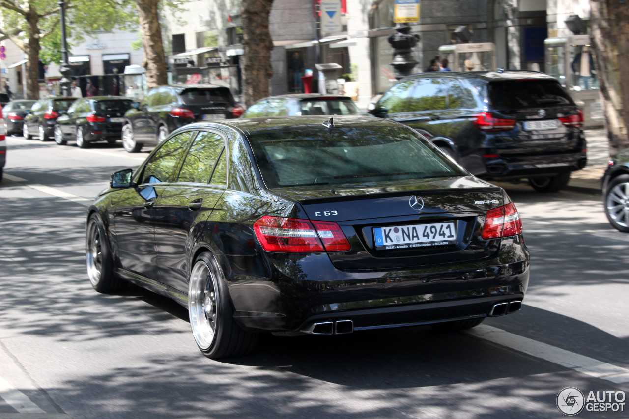 Mercedes-Benz E 63 AMG W212