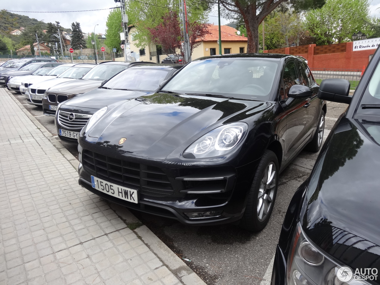 Porsche 95B Macan Turbo