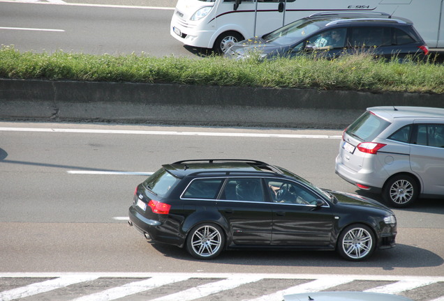 Audi RS4 Avant B7