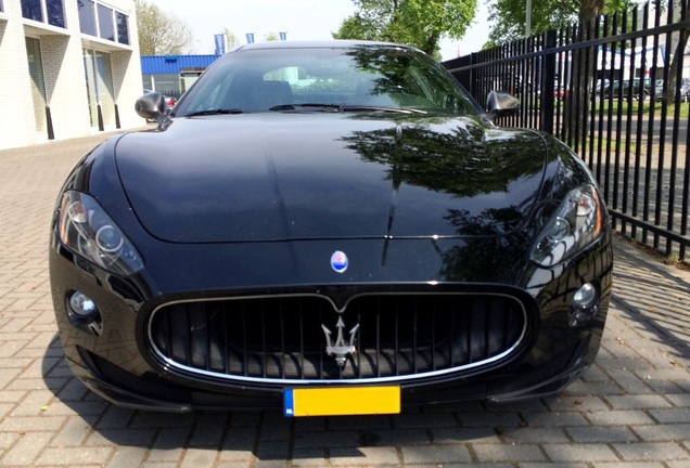 Maserati GranTurismo S MC Sport Line