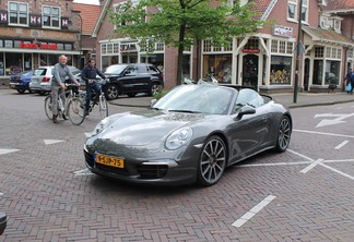 Porsche 991 Carrera 4S Cabriolet MkI