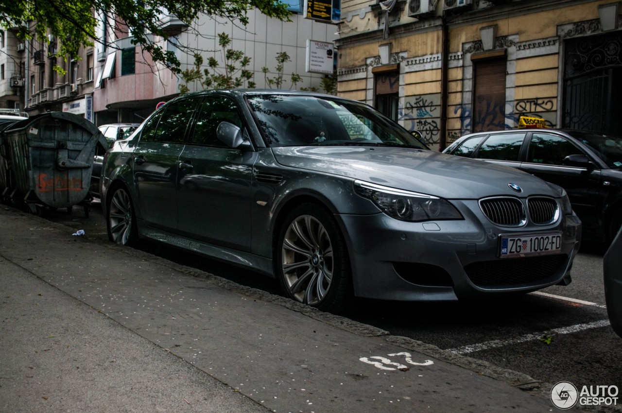 BMW M5 E60 2005