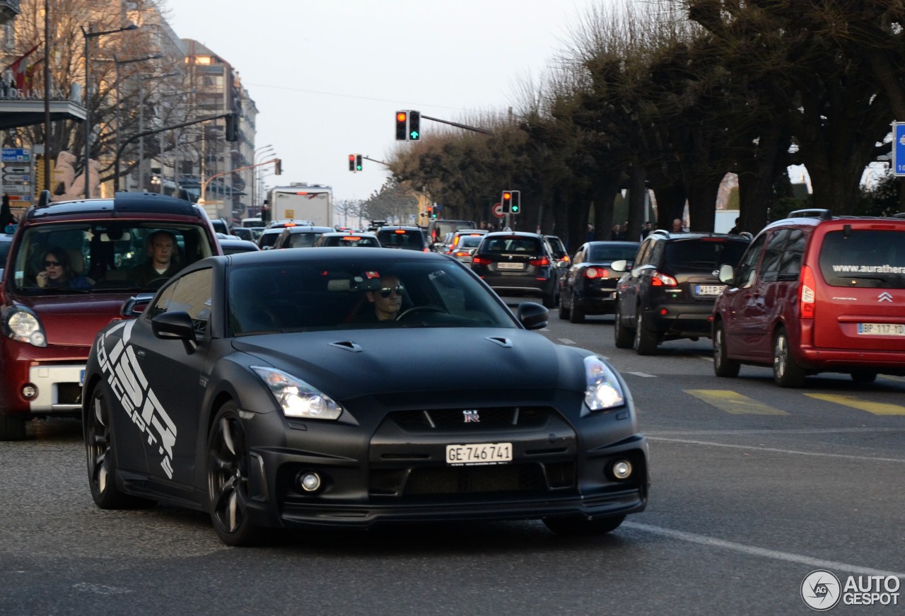 Nissan GT-R WALD Sports Line Black Bison Edition