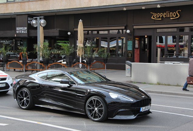 Aston Martin Vanquish 2013