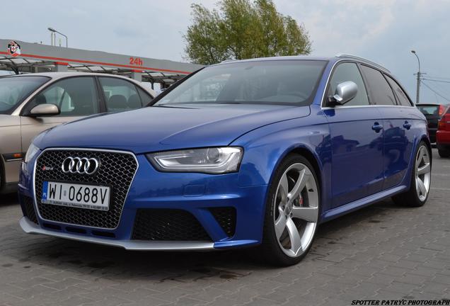 Audi RS4 Avant B8