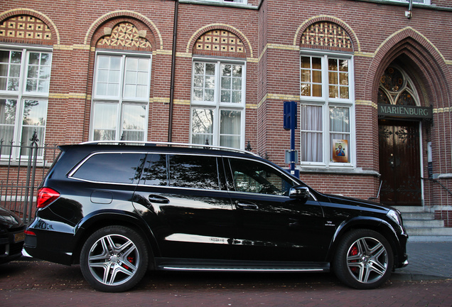 Mercedes-Benz GL 63 AMG X166