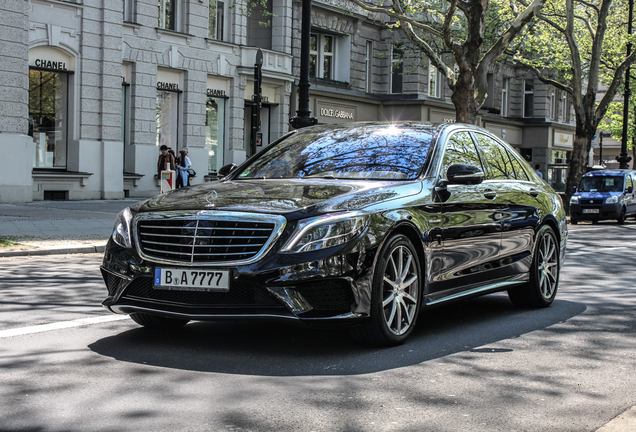 Mercedes-Benz S 63 AMG V222