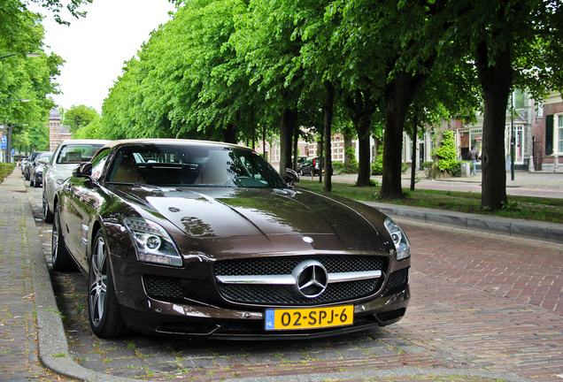 Mercedes-Benz SLS AMG Roadster