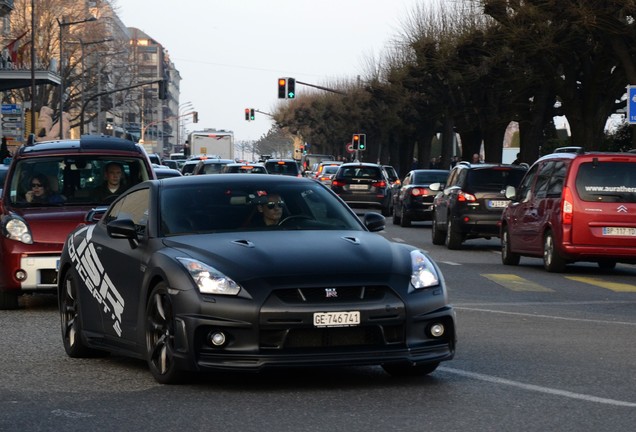 Nissan GT-R WALD Sports Line Black Bison Edition