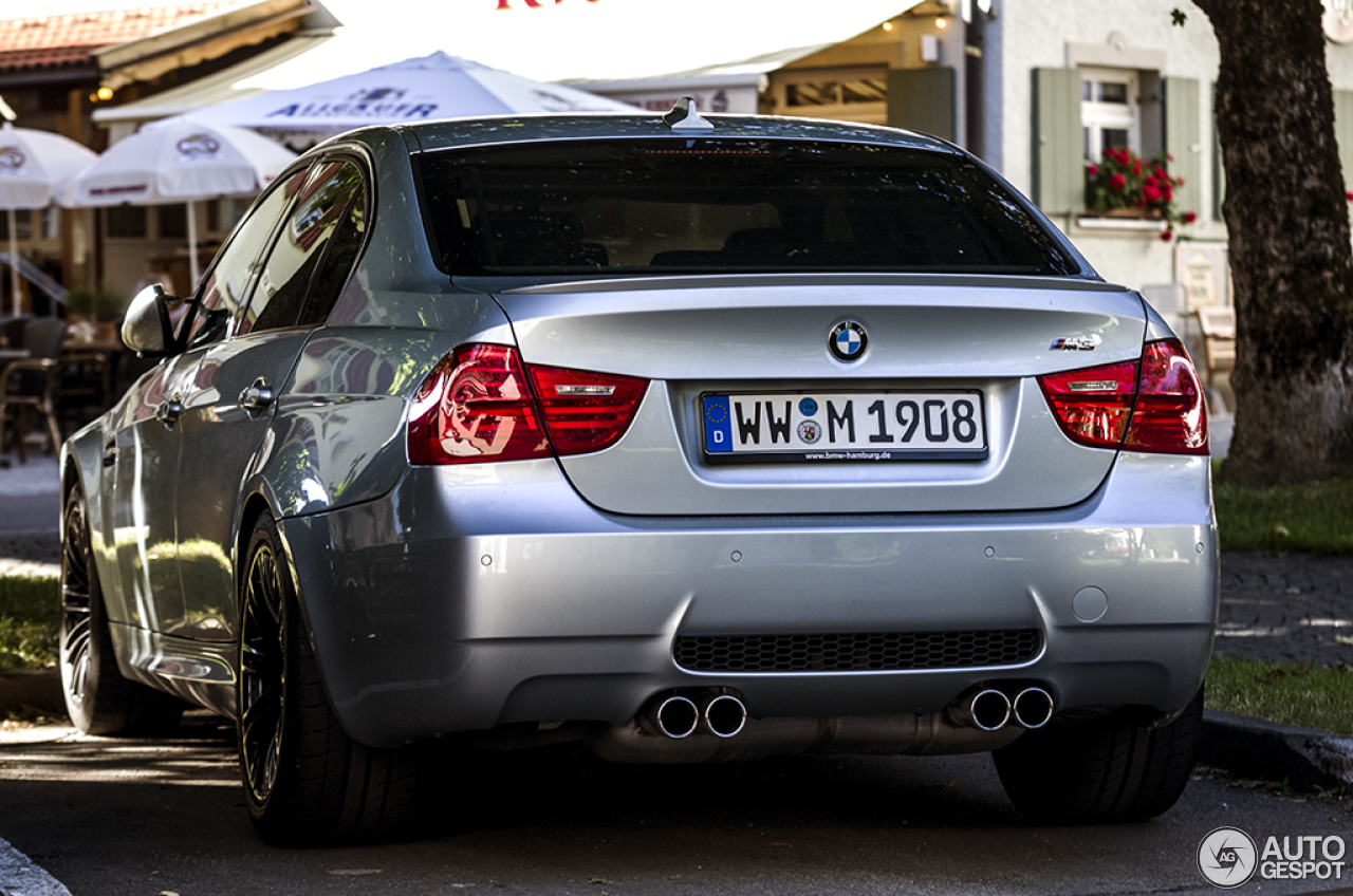 BMW M3 E90 Sedan 2009