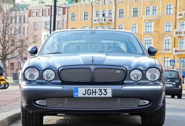 Jaguar XJR