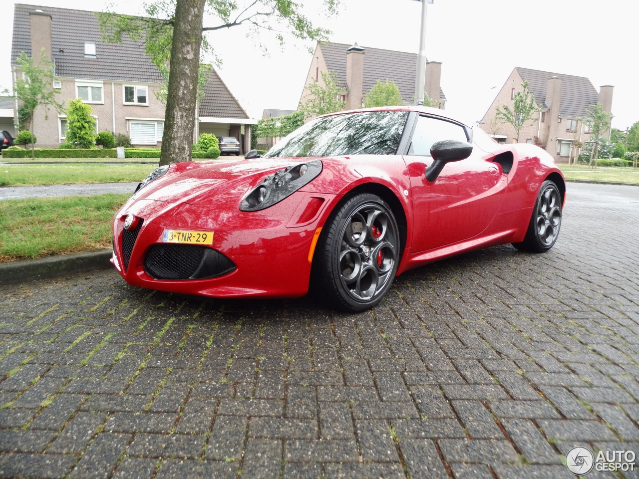 Alfa Romeo 4C Launch Edition