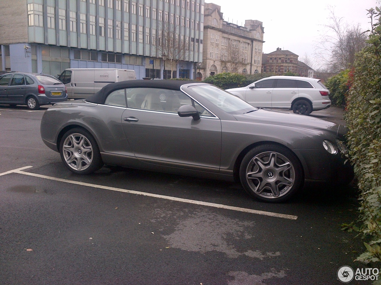 Bentley Continental GTC