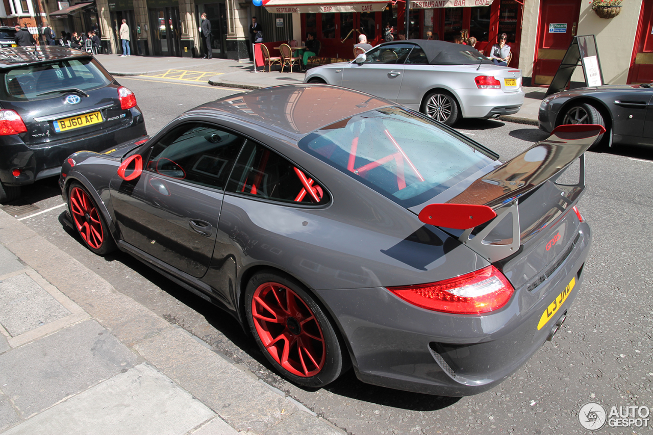 Porsche 997 GT3 RS MkII