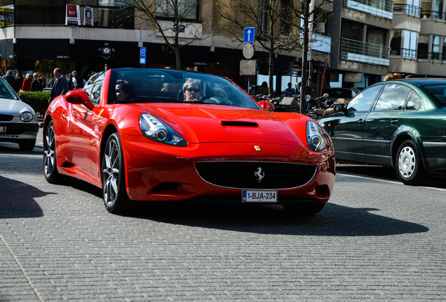 Ferrari California