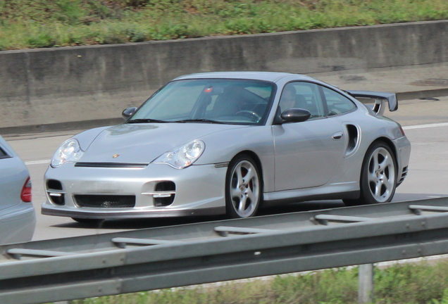 Porsche 996 Turbo