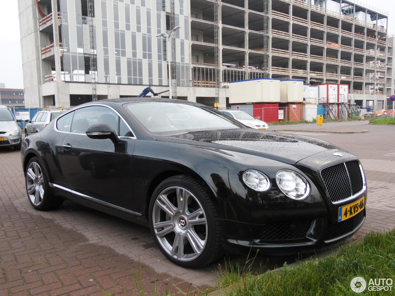 Bentley Continental GT V8