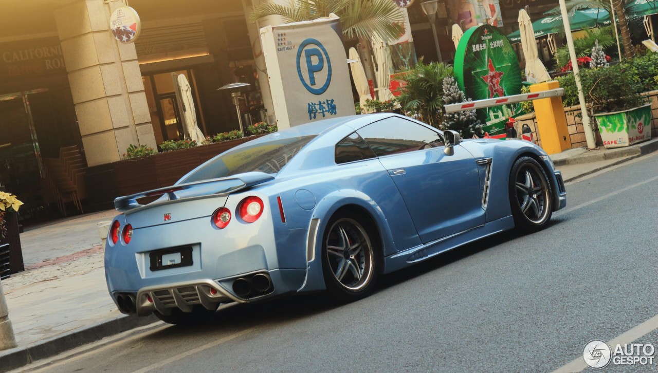 Nissan GT-R WALD Sports Line Black Bison Edition