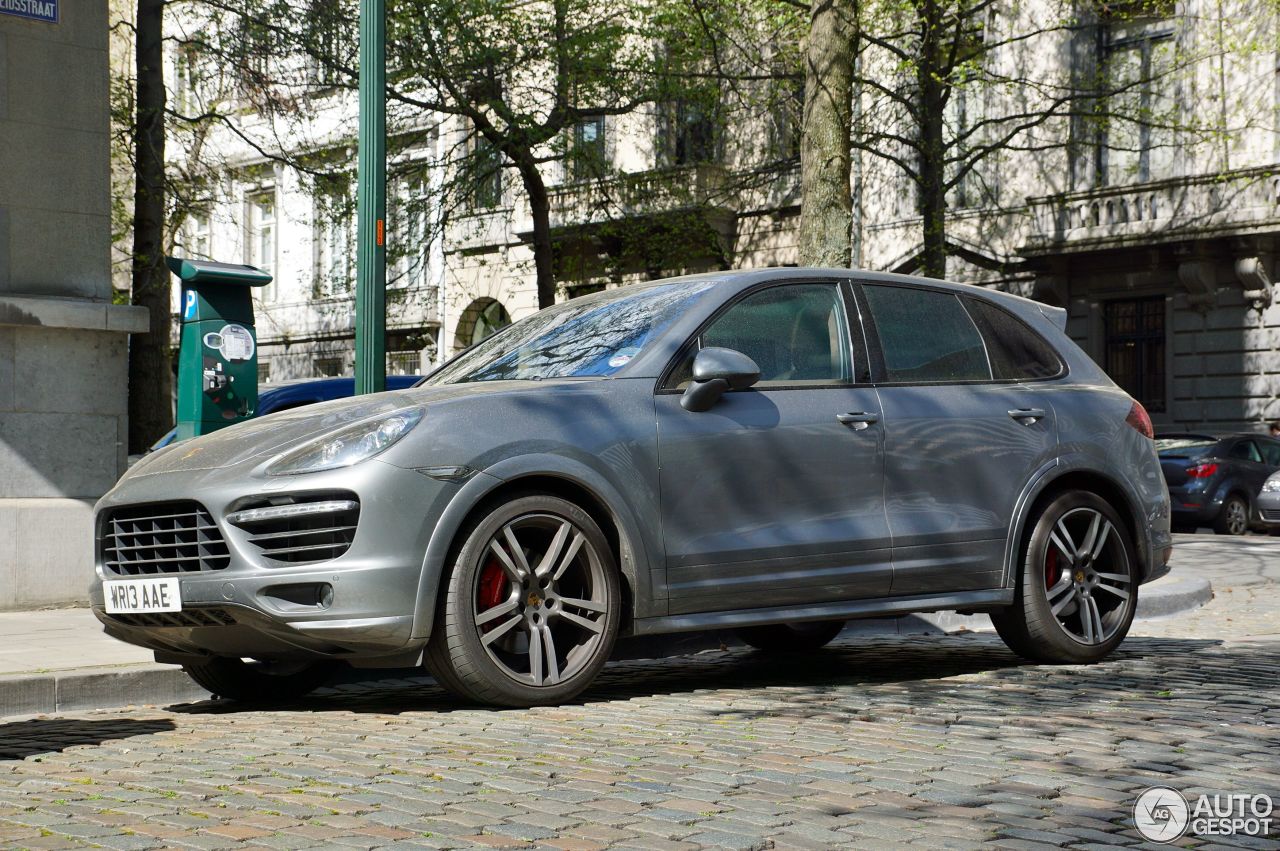 Porsche 958 Cayenne GTS