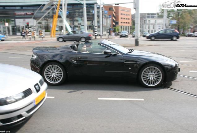 Aston Martin V8 Vantage Roadster