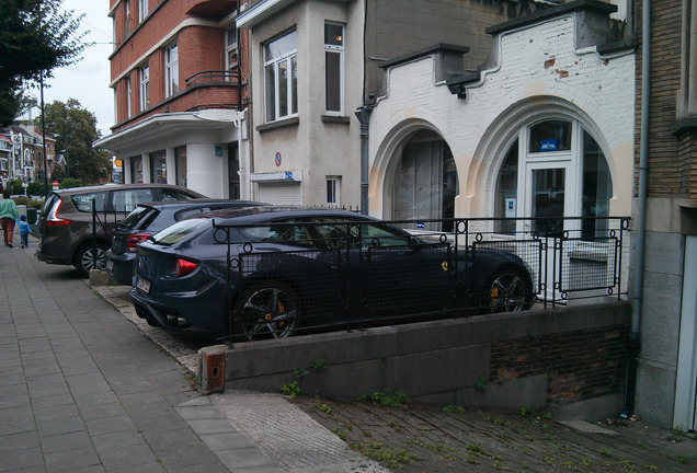 Ferrari FF