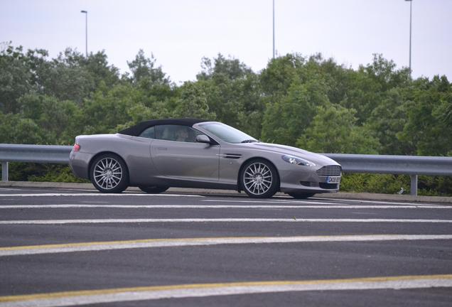 Aston Martin DB9 Volante