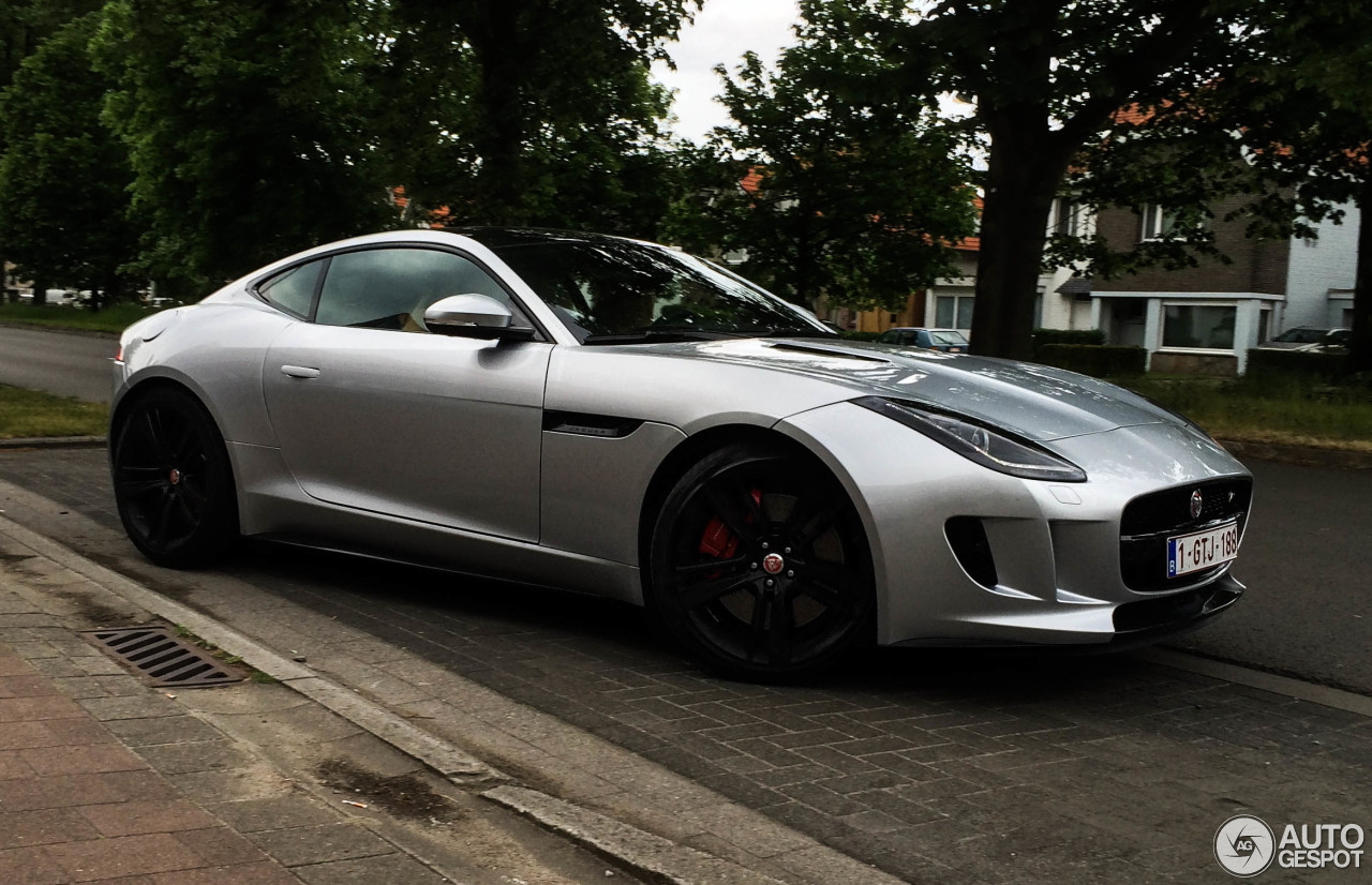 Jaguar F-TYPE R Coupé