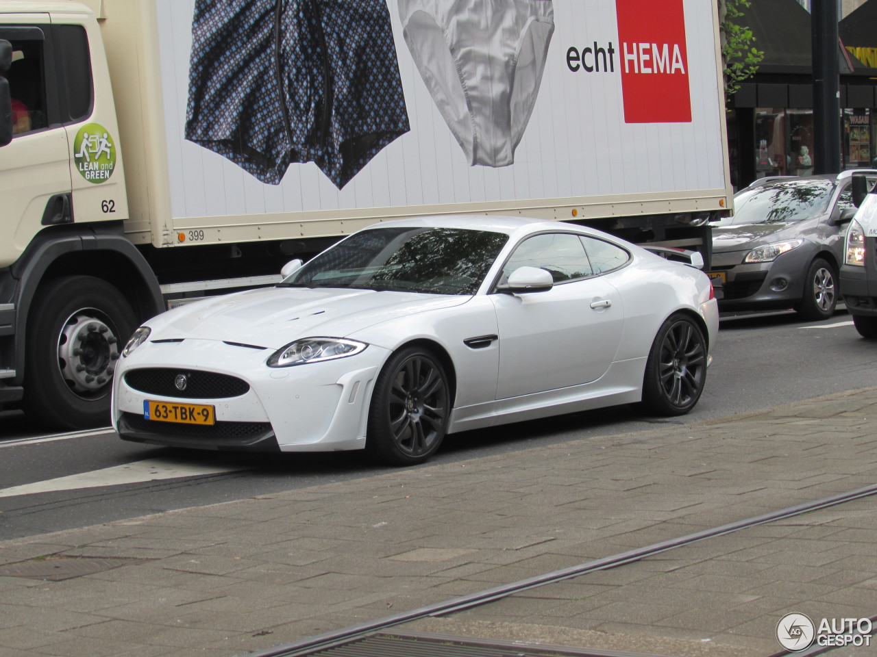 Jaguar XKR-S 2012