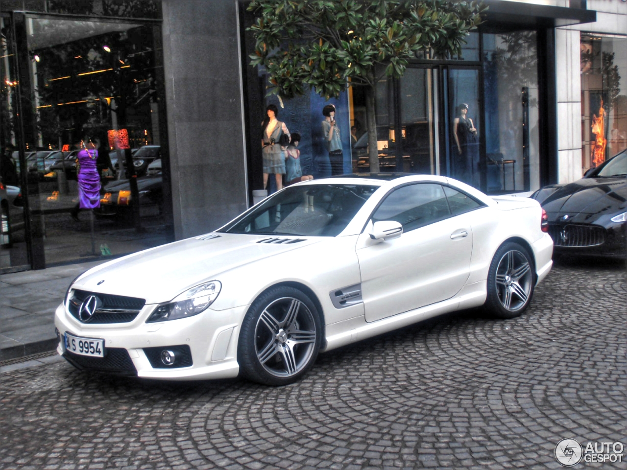 Mercedes-Benz SL 63 AMG