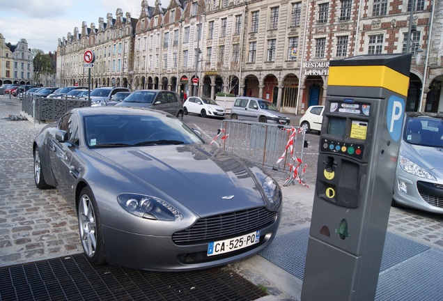 Aston Martin V8 Vantage