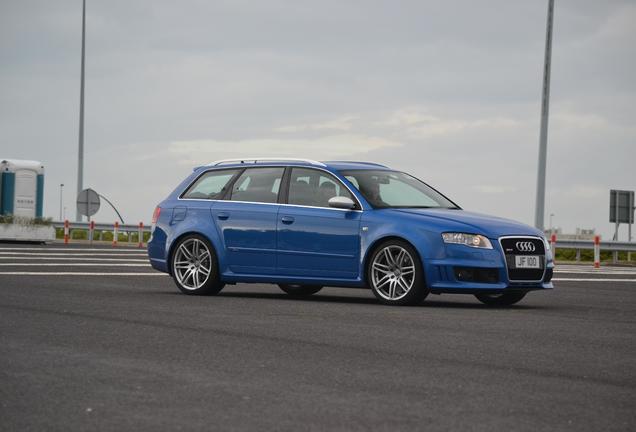 Audi RS4 Avant B7