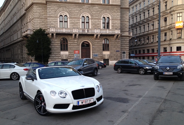 Bentley Continental GTC V8