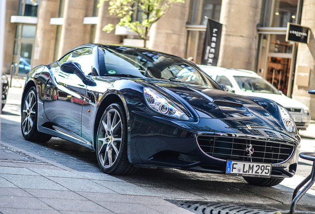 Ferrari California