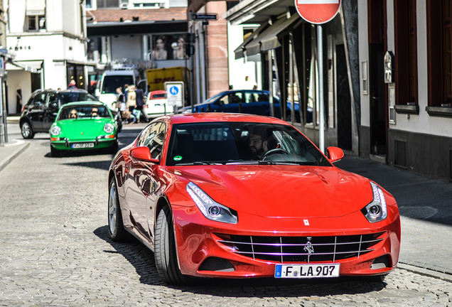 Ferrari FF