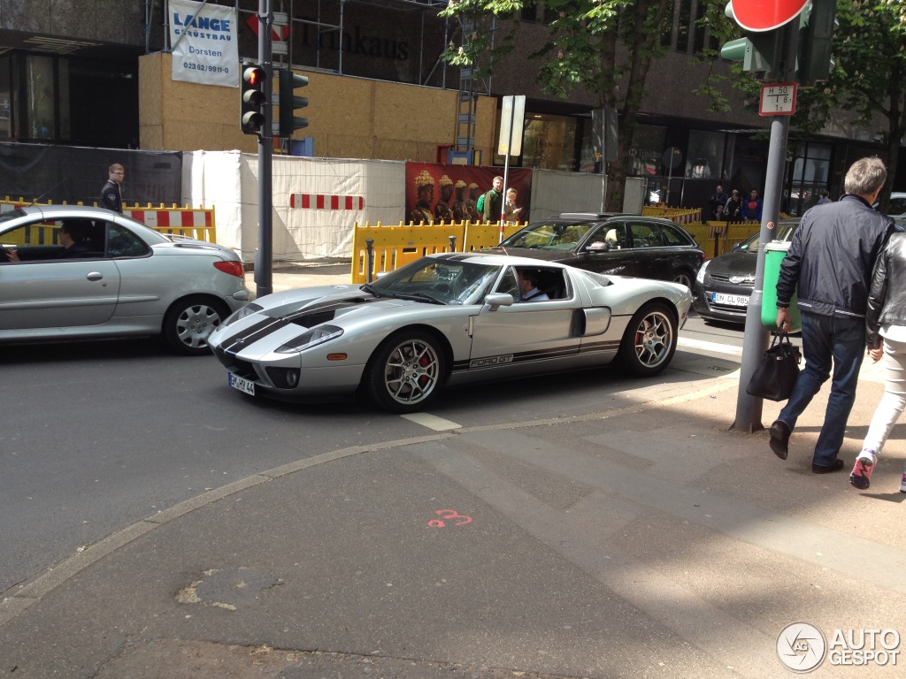 Ford GT