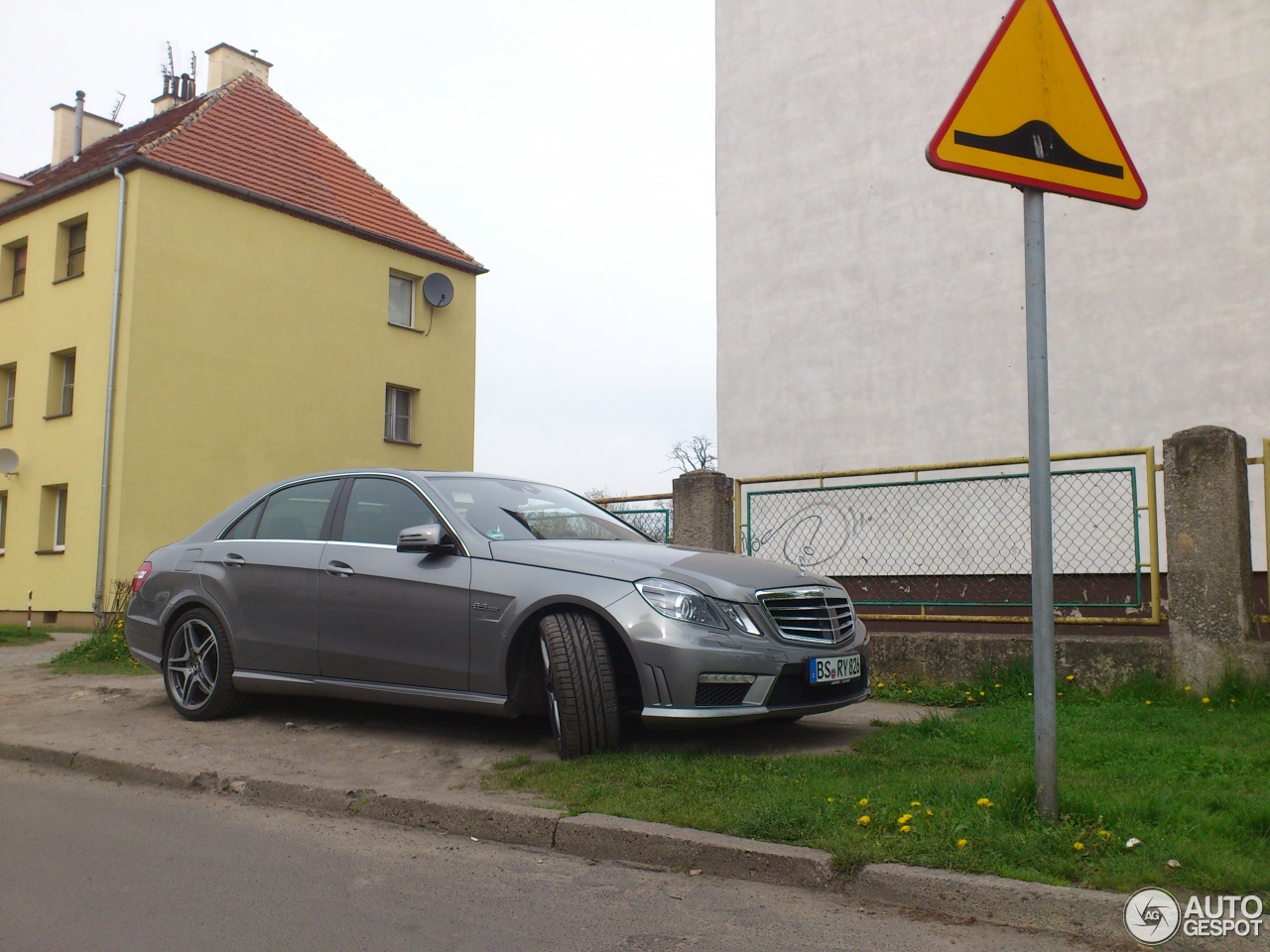 Mercedes-Benz E 63 AMG W212