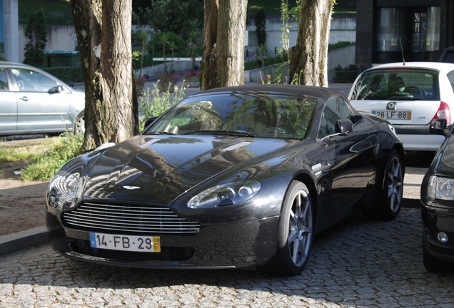 Aston Martin V8 Vantage Roadster